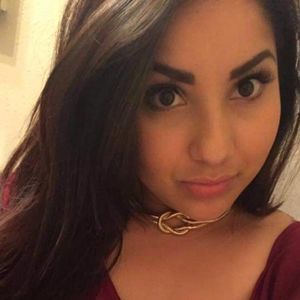 Meet your Posher, Carla